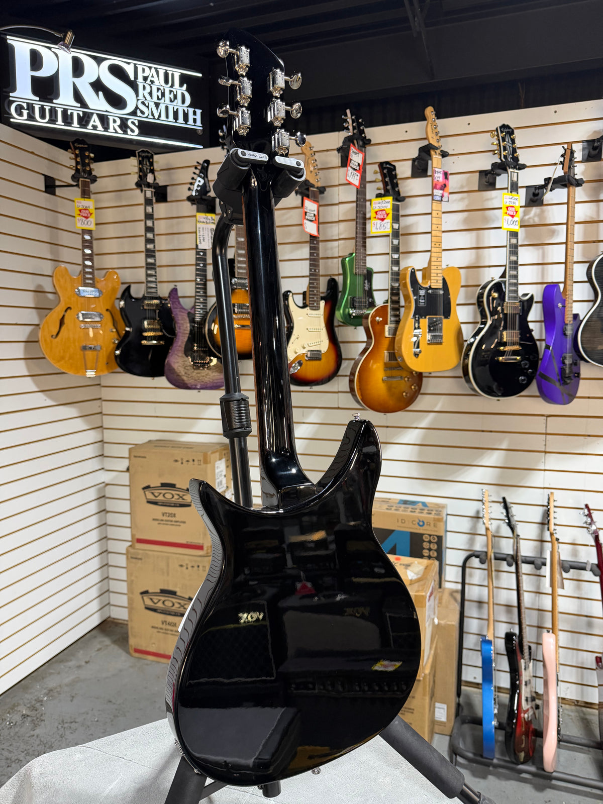Rickenbacker 325C64 Jetglo