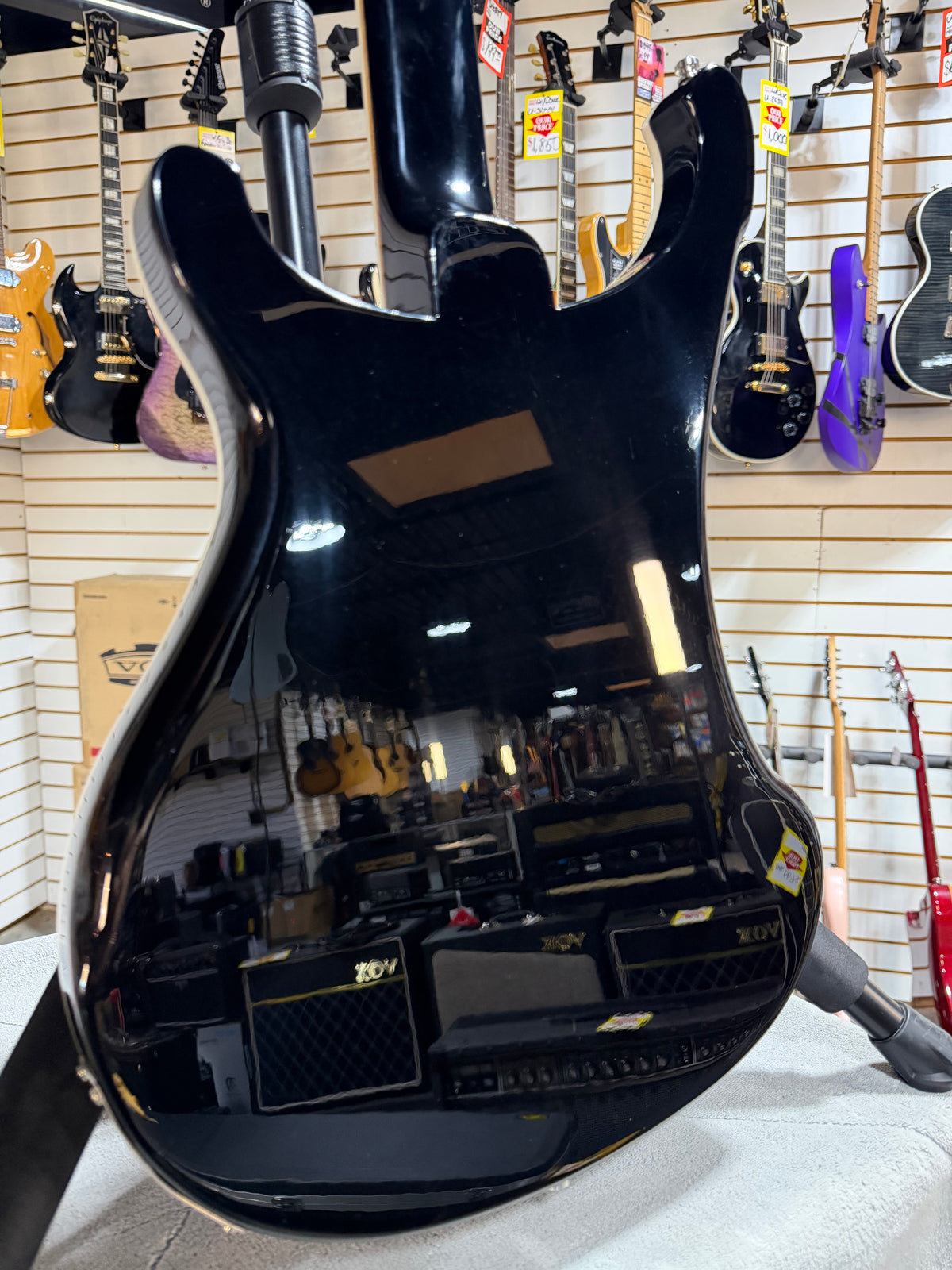 Rickenbacker 4003 Jetglo
