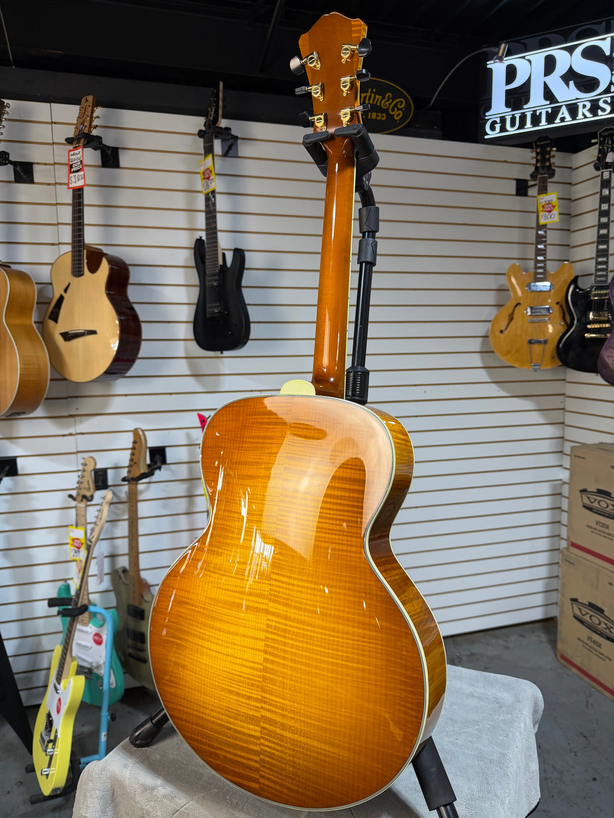 Eastman AR805 Goldburst