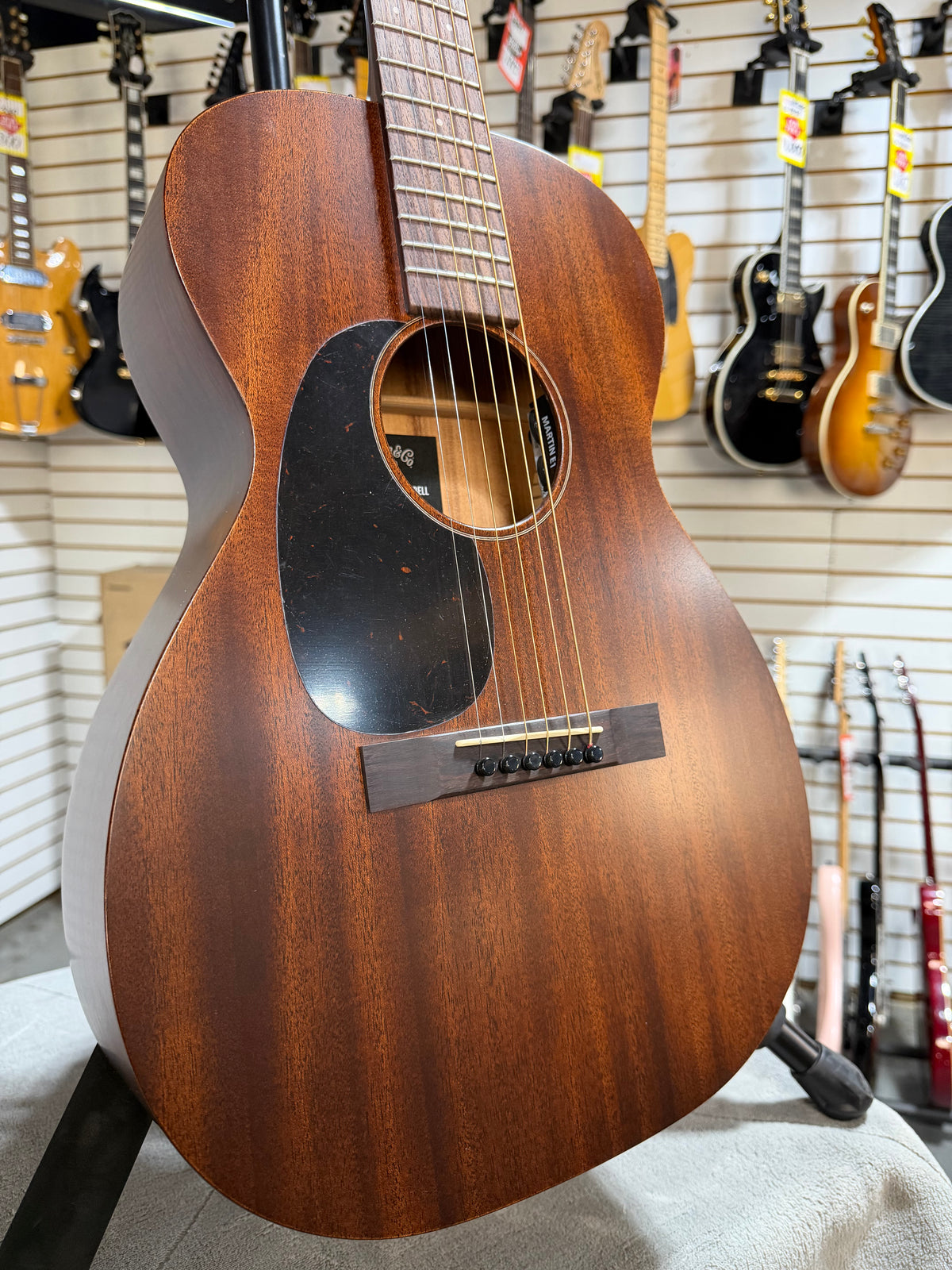 Martin 0-10E Retro Jason Isbell Left Handed Dark Mahogany