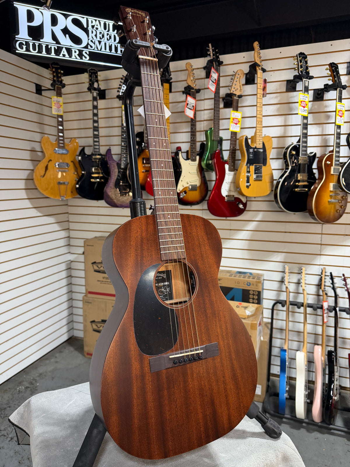Martin 0-10E Retro Jason Isbell Left Handed Dark Mahogany