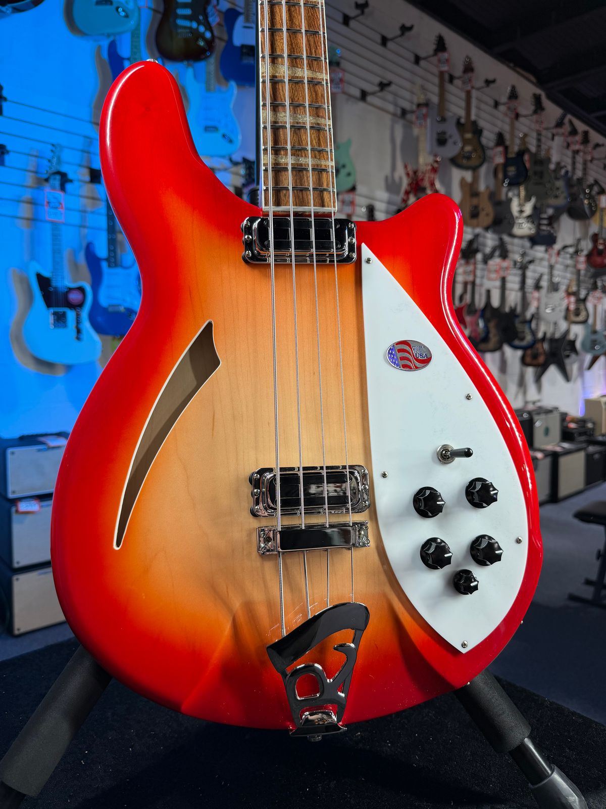 Rickenbacker 4005VFG Fireglo