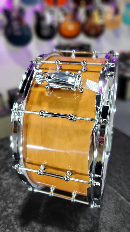 Ludwig Universal Snare Drum - 6.5-inch x 14-inch - Cherry // Authorized Dealer Free Shipping!