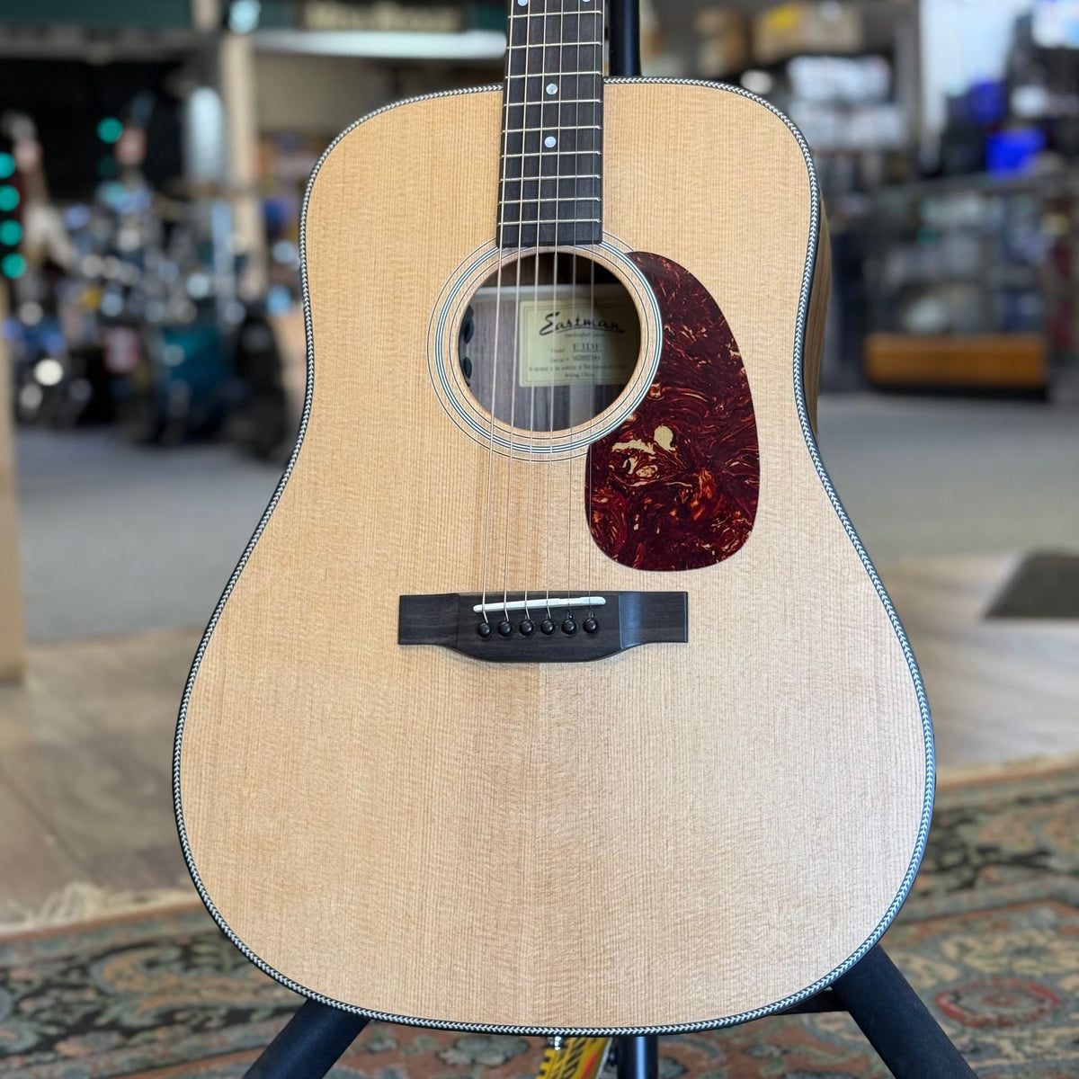 Eastman E3DE Natural, Acoustic-Electric Guitar #344