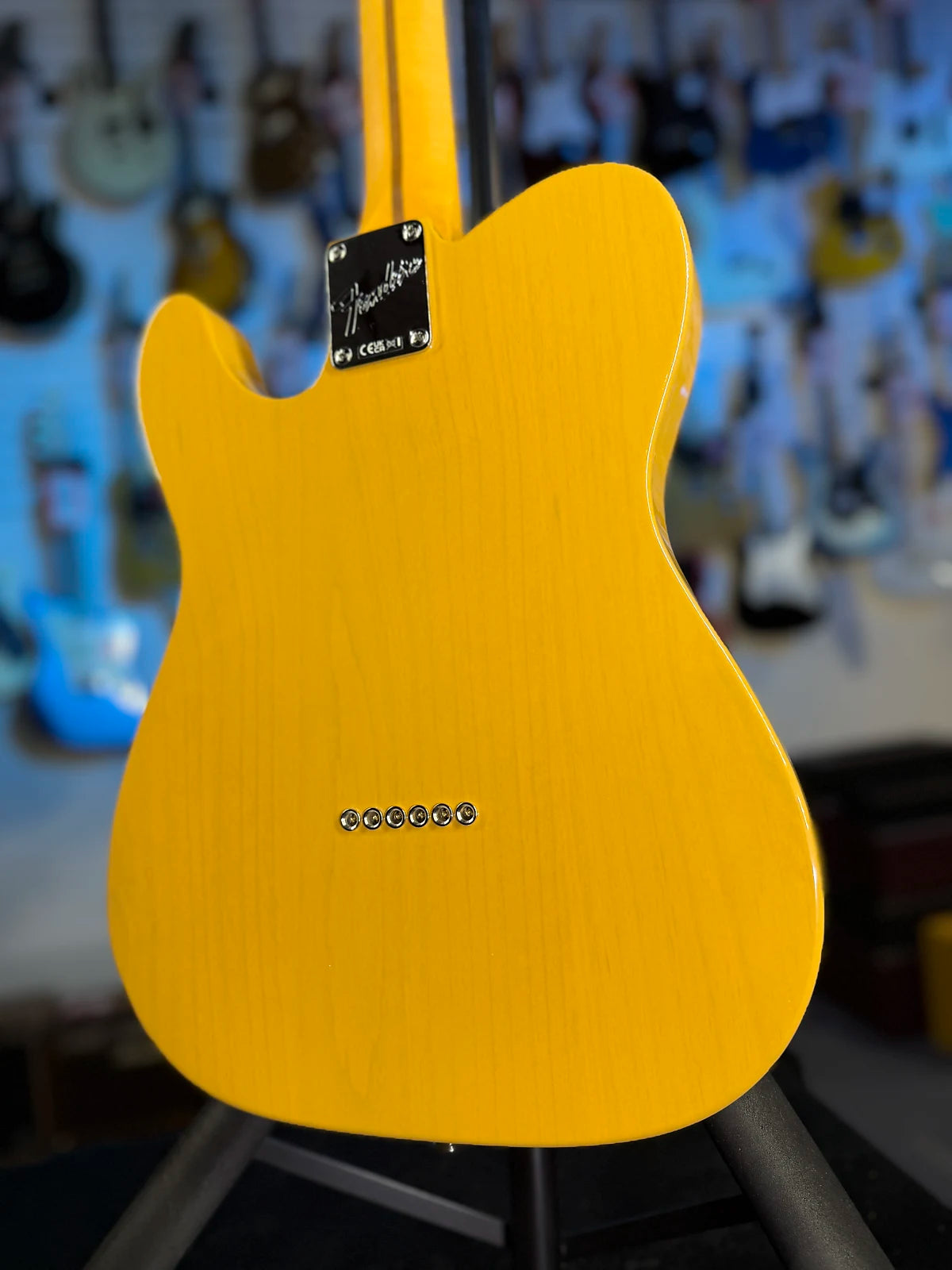 Fender American Professional Classic Hotshot Telecaster Electric Guitar - Butterscotch Blonde GET PLEK'D! 100