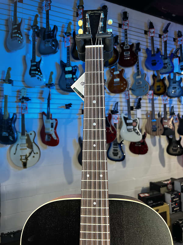 Martin 000-17 Acoustic Guitar - Whiskey Sunset Burst Left Handed GET PLEK'D! 545