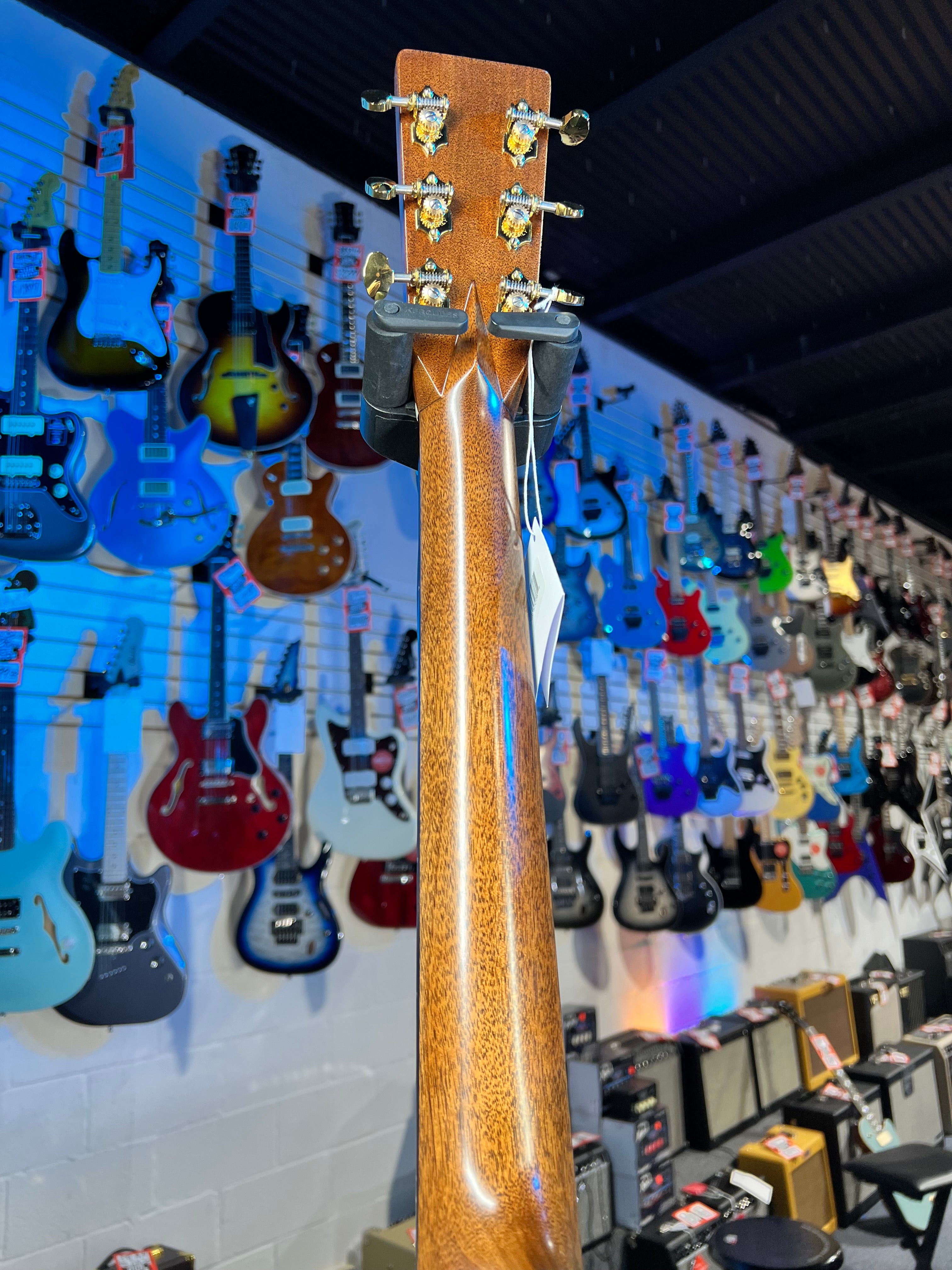 Martin OM-28 Modern Deluxe Left-Handed Acoustic Guitar - Natural 220 GET PLEK'D!