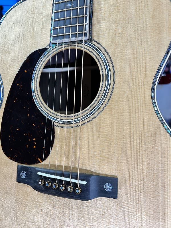 Martin 000-42 Modern Deluxe Left-Handed Acoustic Guitar - Natural Handed Authorized Dealer Free Ship! Get Plek’d! 477