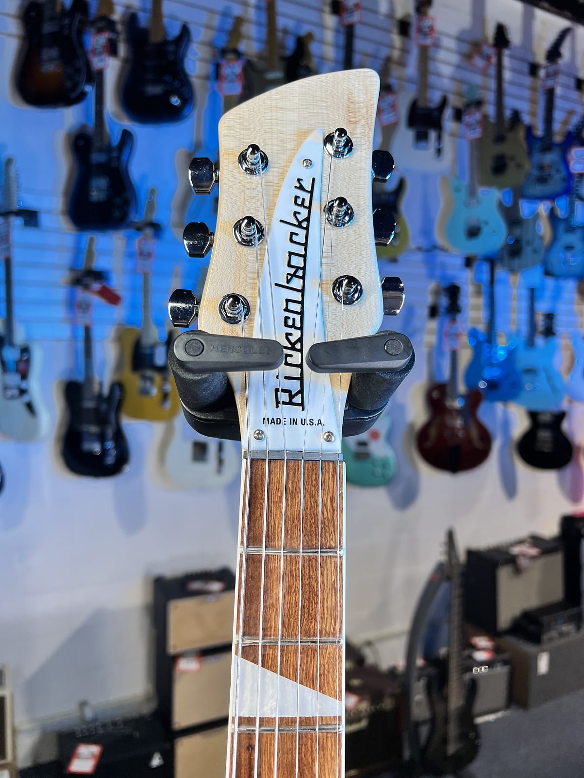 New Rickenbacker 620 Mapleglo Electric Guitar wOHSC Auth Dealer Free Ship 620MG 772