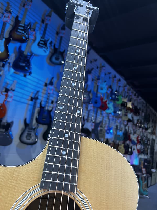 Eastman Guitars AC122-1CE Grand Auditorium Natural Left Handed GET PLEK'D! 288