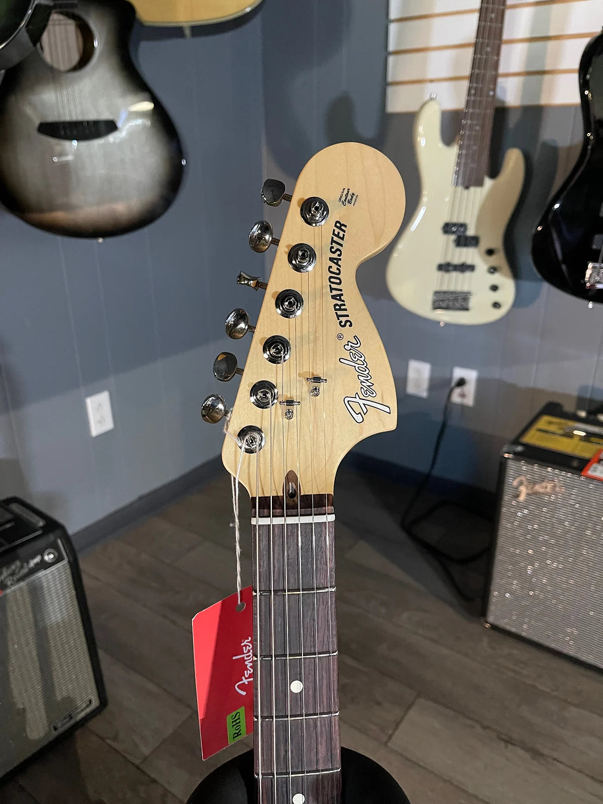 American Performer Stratocaster Electric Guitar - Honey Burst W/ Rosewood Fretboard #408