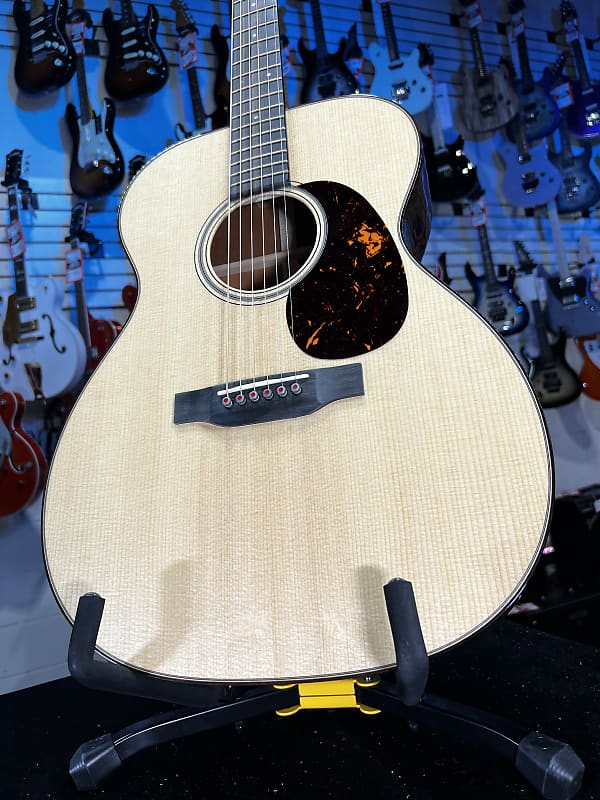 Martin 000-18 Modern Deluxe Acoustic Guitar - Natural Auth Dealer Free Shipping! 836 GET PLEK’D!