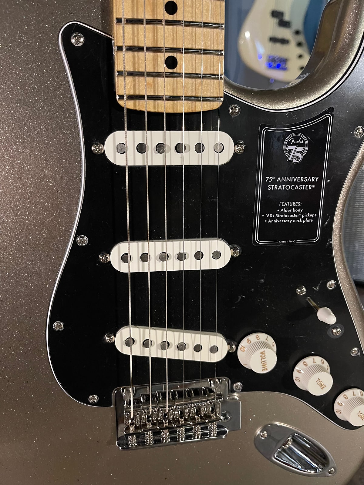 75th Anniversary Stratocaster Electric Guitar, Diamond Anniversary Finish W/ Maple Neck #644