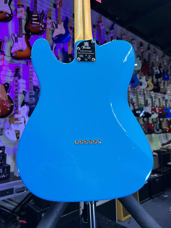 Fender American Professional II Telecaster Deluxe Miami Blue with Maple Fingerboard Auth Deal Free Ship! 730 *FREE PLEK WITH PURCHASE*