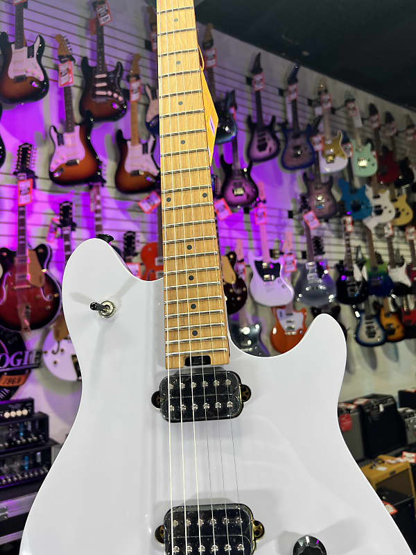 EVH Wolfgang Standard Electric Guitar - Battleship Gray Auth Deal Free Ship! 843 *FREE PLEK WITH PURCHASE*