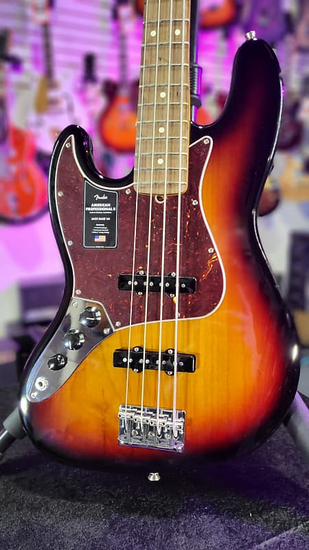 Fender American Professional II Jazz Bass Left-Handed 3 Color Sunburst Rosewood Fingerboard 451