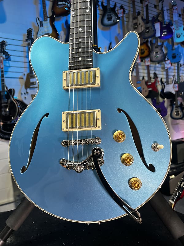 Eastman Guitars Romeo LA Semi hollowbody Electric Guitar - Celestine Blue Auth Deal Free Ship! 632 GET PLEK’D!