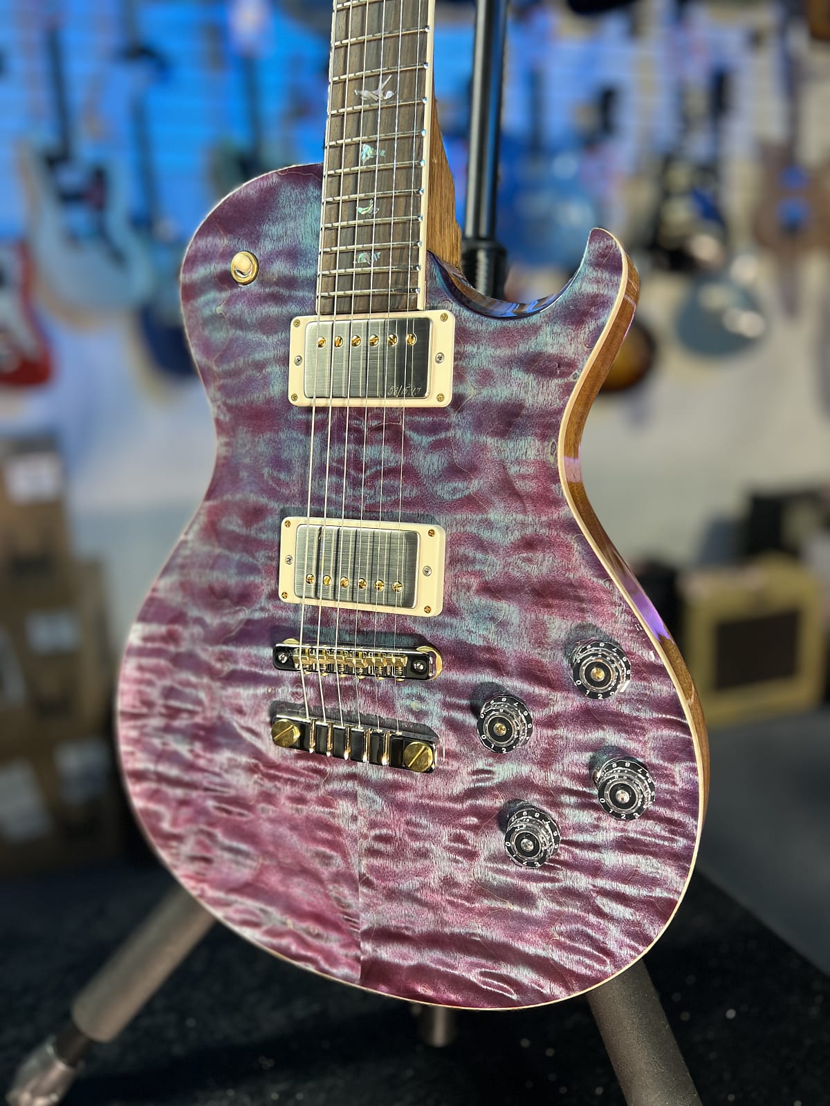 PRS Wood Library McCarty Singlecut 594, Quilt Top, Violet, Ziricote Fingerboard, Paisley Case, Signature Dealer 450