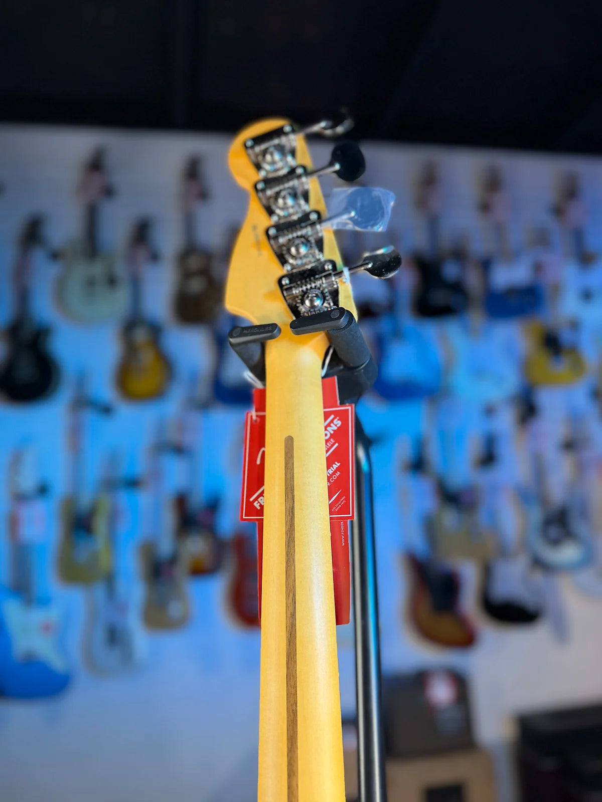 Fender American Professional Classic Precision Bass - 3-Color Sunburst, Rosewood Fingerboard GET PLEK'D! 910