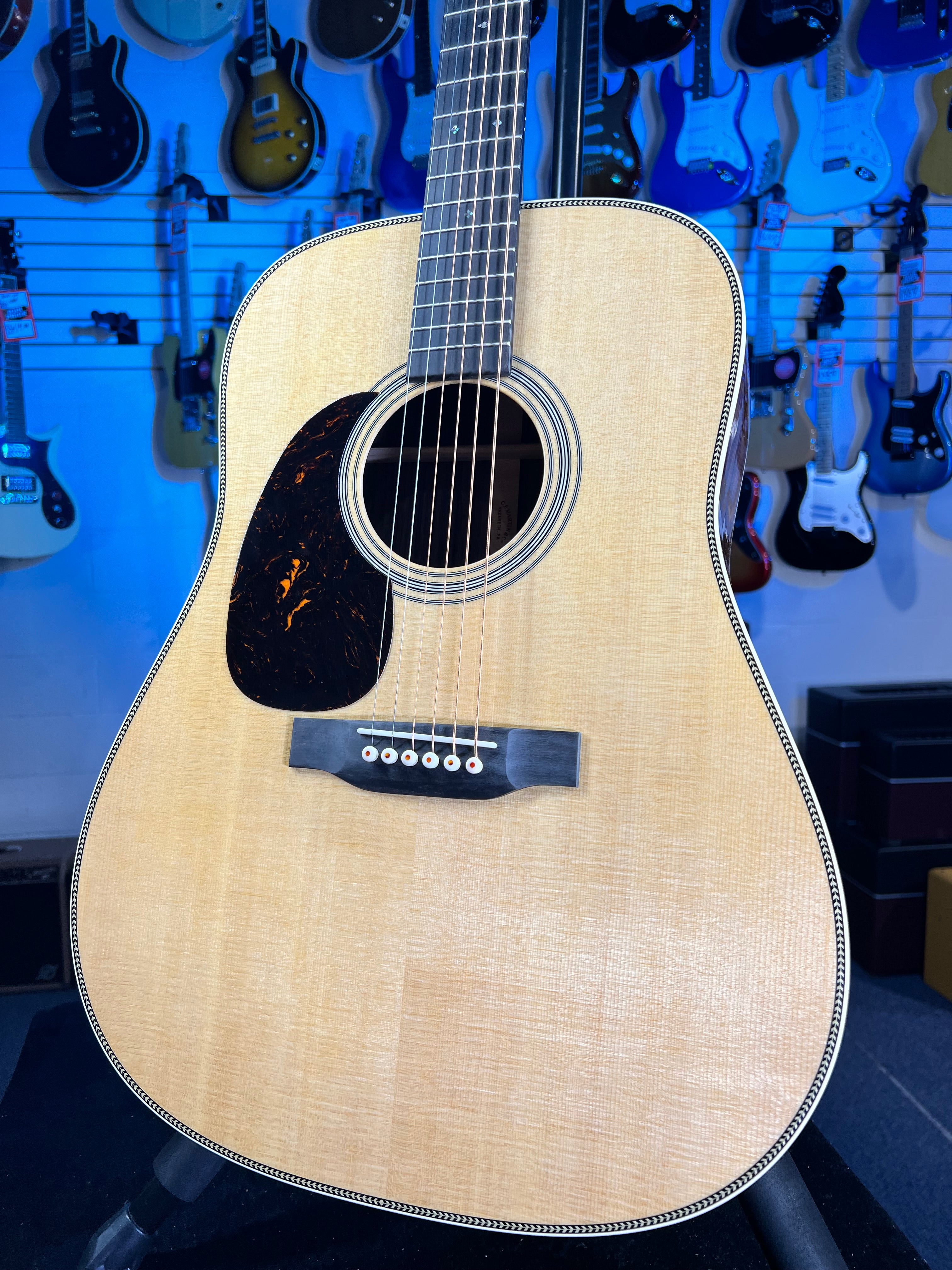 Martin HD-28L Lefty Standard Series Acoustic Guitar Natural with Aging Toner (2025) 466!