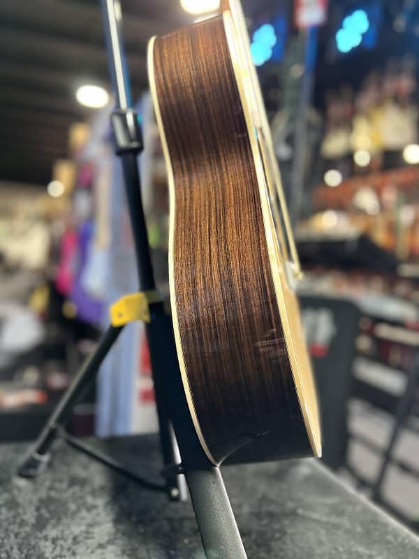 Martin 000-42 Modern Deluxe Left-Handed Acoustic Guitar - Natural Handed Authorized Dealer Free Ship! Get Plek’d! 477