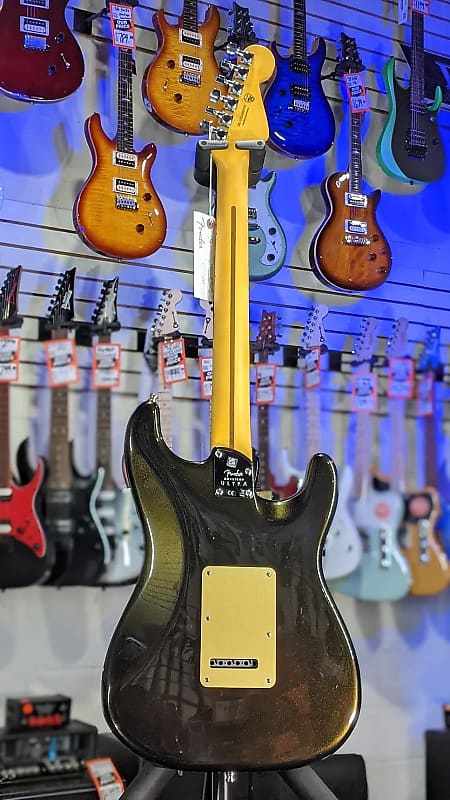 Fender American Ultra Stratocaster Left-handed - Texas Tea with Maple Fingerboard *FREE PLEK WITH PURCHASE*! 103