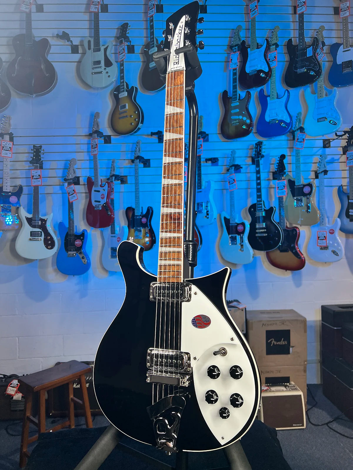 New Rickenbacker 620 Jetglo Electric Guitar w Ric Case, 620JG 726
