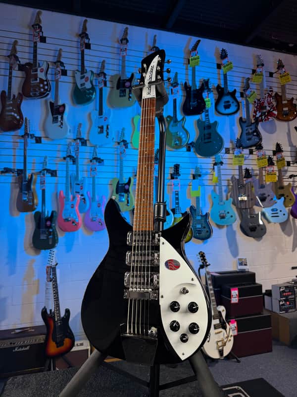 Rickenbacker 325C64 Jetglo