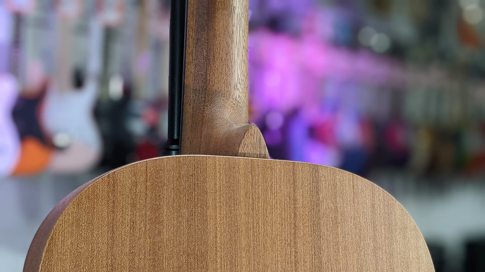 New Martin 00L Earth - Acoustic Guitar, Natura with Earth Graphic, Plek'd Free! 302