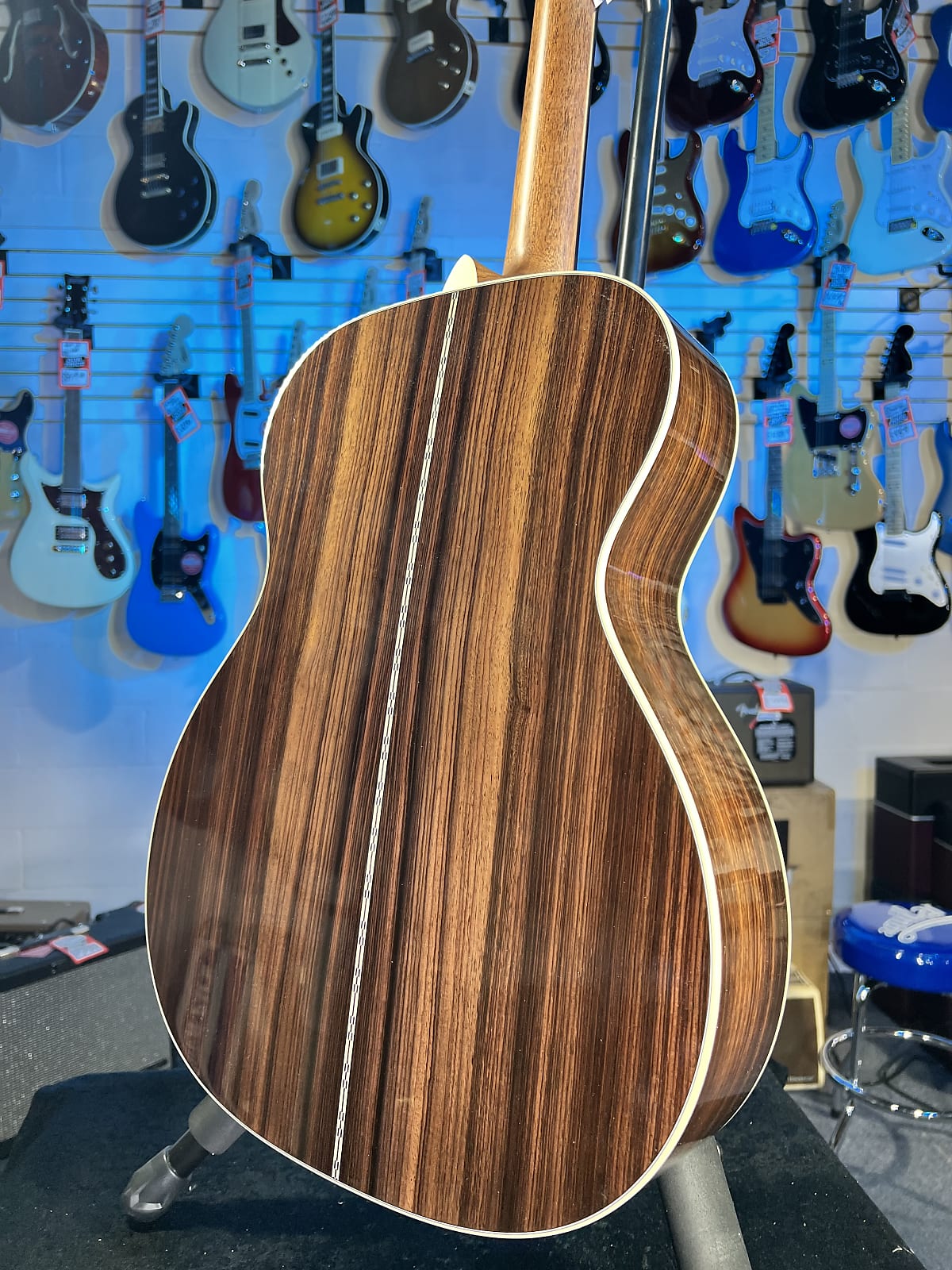 Martin 000-28 Standard Series Left-handed Acoustic Guitar - Natural with Aging Toner GET PLEK'D! 254