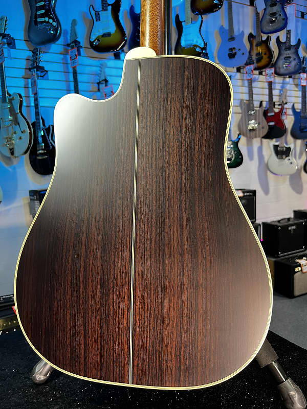 Takamine JGB7C Garth Brooks Signature - Natural GET PLEK'D! 544