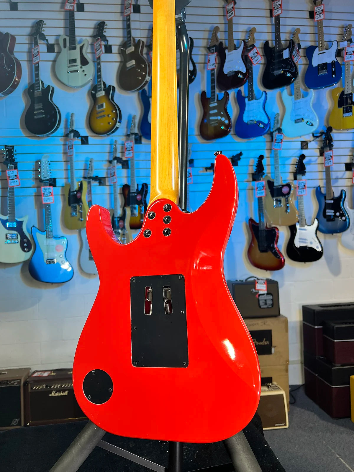 Kramer Volante HHFR 2025 - Defender Red, with Gig Bag, Get Plek'd Free! 447