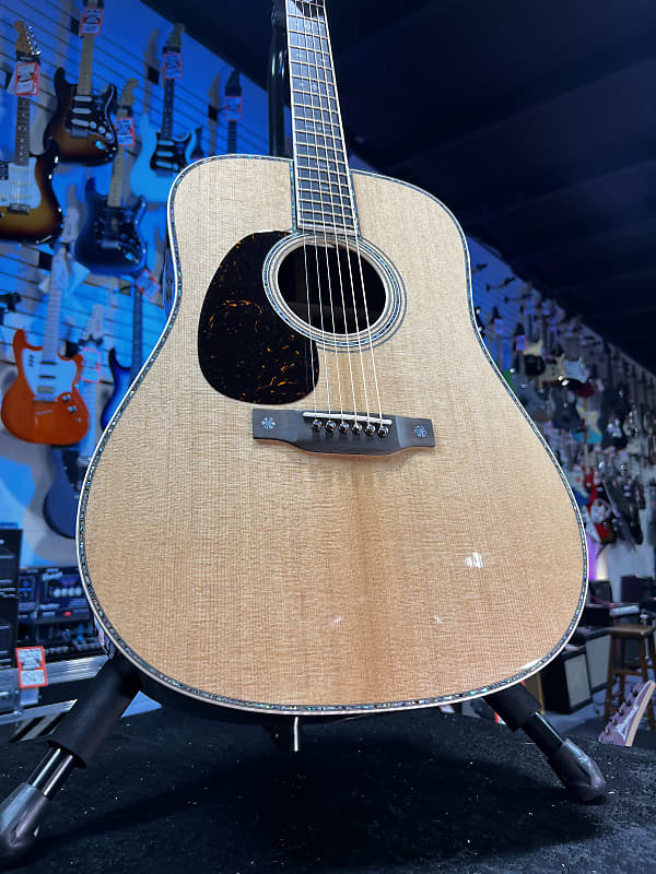 Martin D-42 Modern Deluxe Left Handed Acoustic Guitar - Natural Auth Deal! 149 GET PLEK’D!