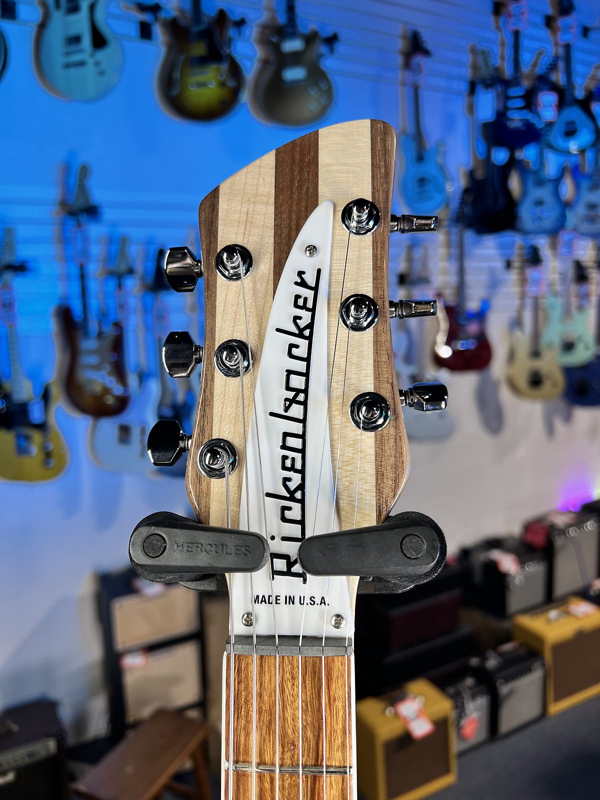 New Rickenbacker 360 Mapleglo Electric Guitar w/ OHSCase, Free Ship, Auth Dealer 360MG 770