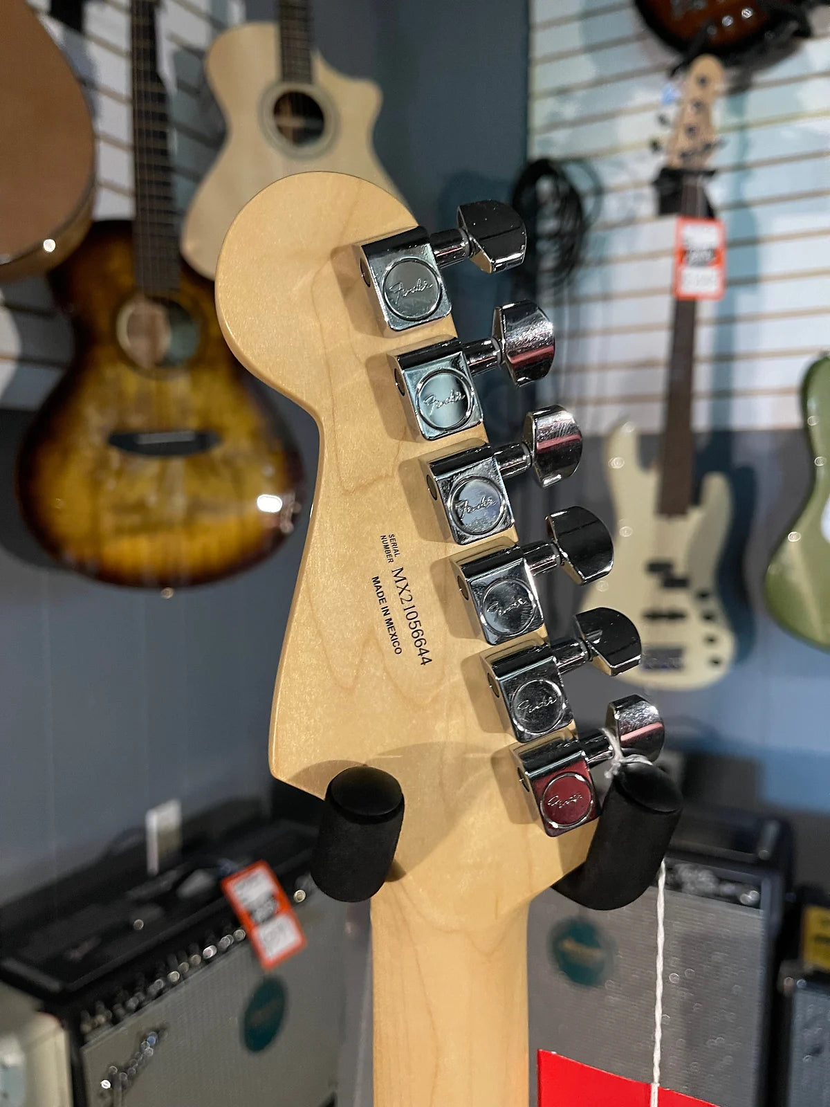 75th Anniversary Stratocaster Electric Guitar, Diamond Anniversary Finish W/ Maple Neck #644