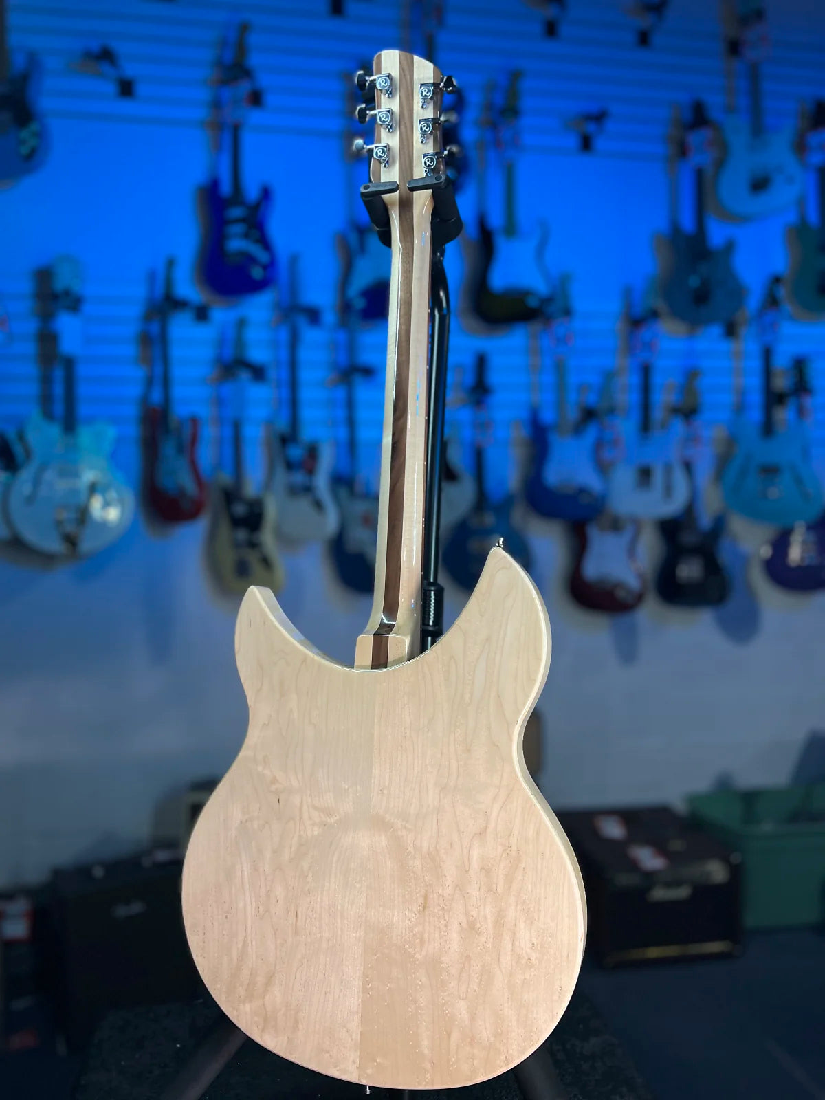 New 2025 Rickenbacker 330 Guitar - Mapleglo, with Rickenbacker Case, 330MG 736