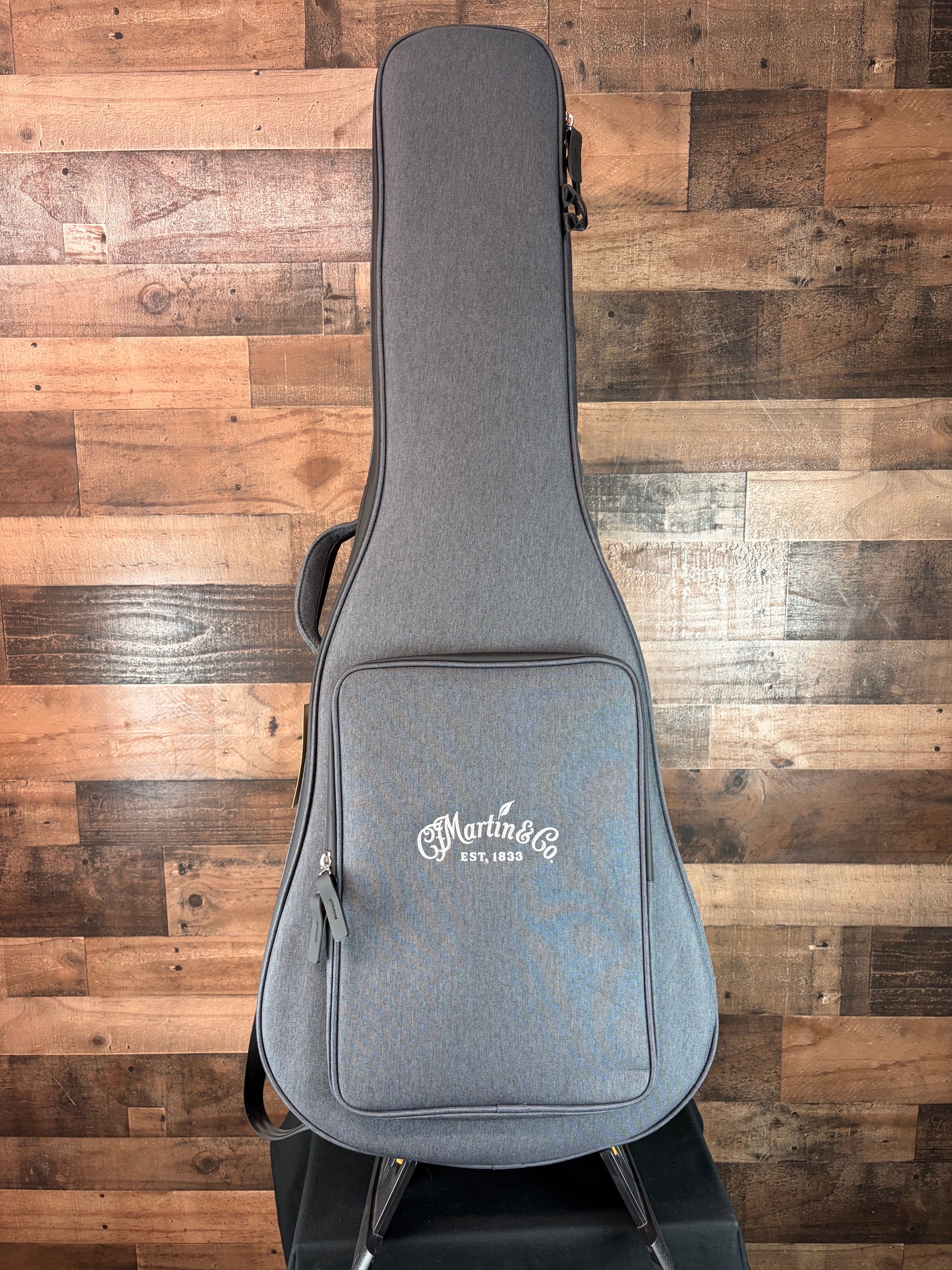 Martin 0-10E Retro Jason Isbell Natural