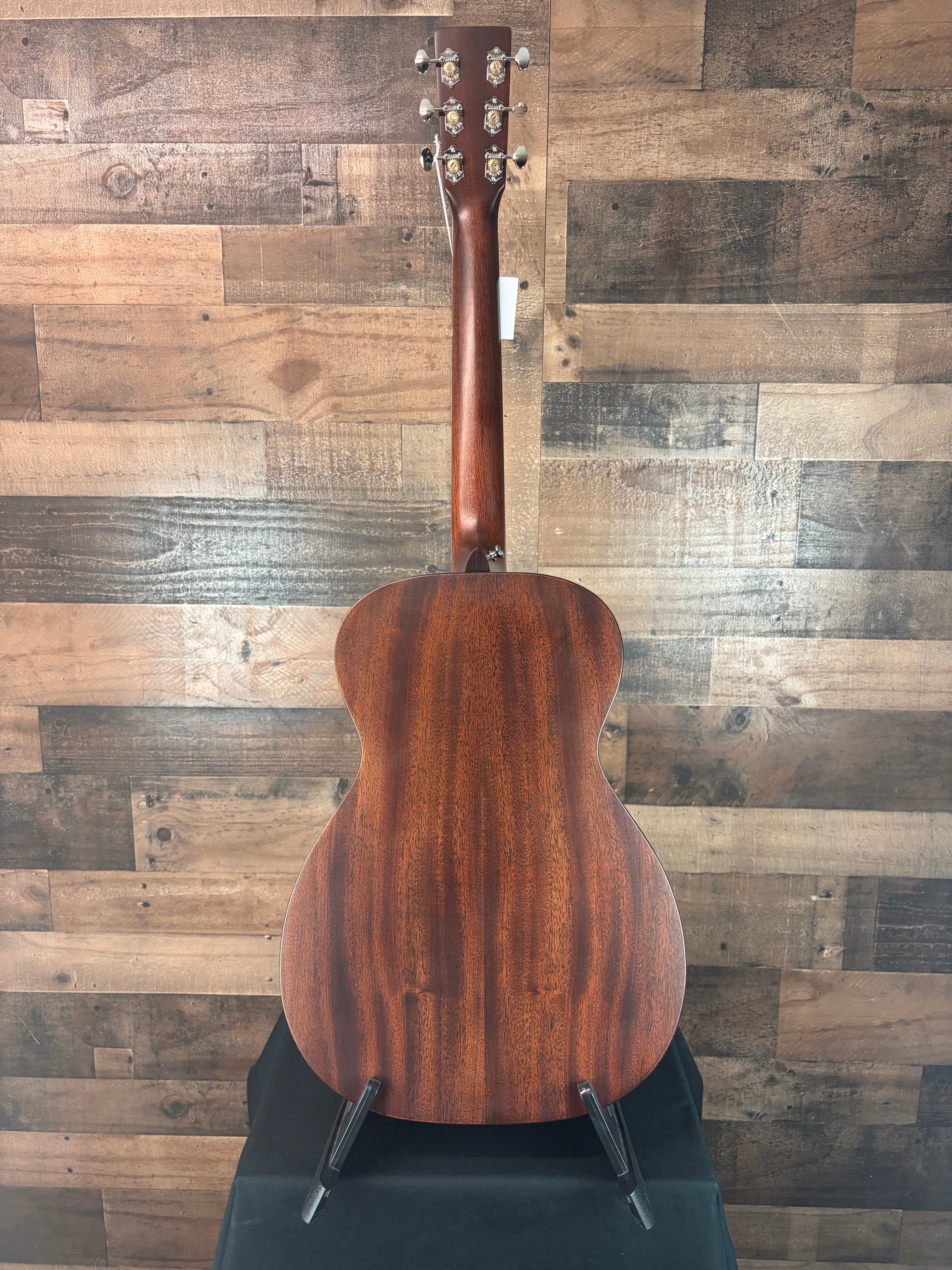 Martin Left-Handed 0-10E Retro Jason Isbell Natural