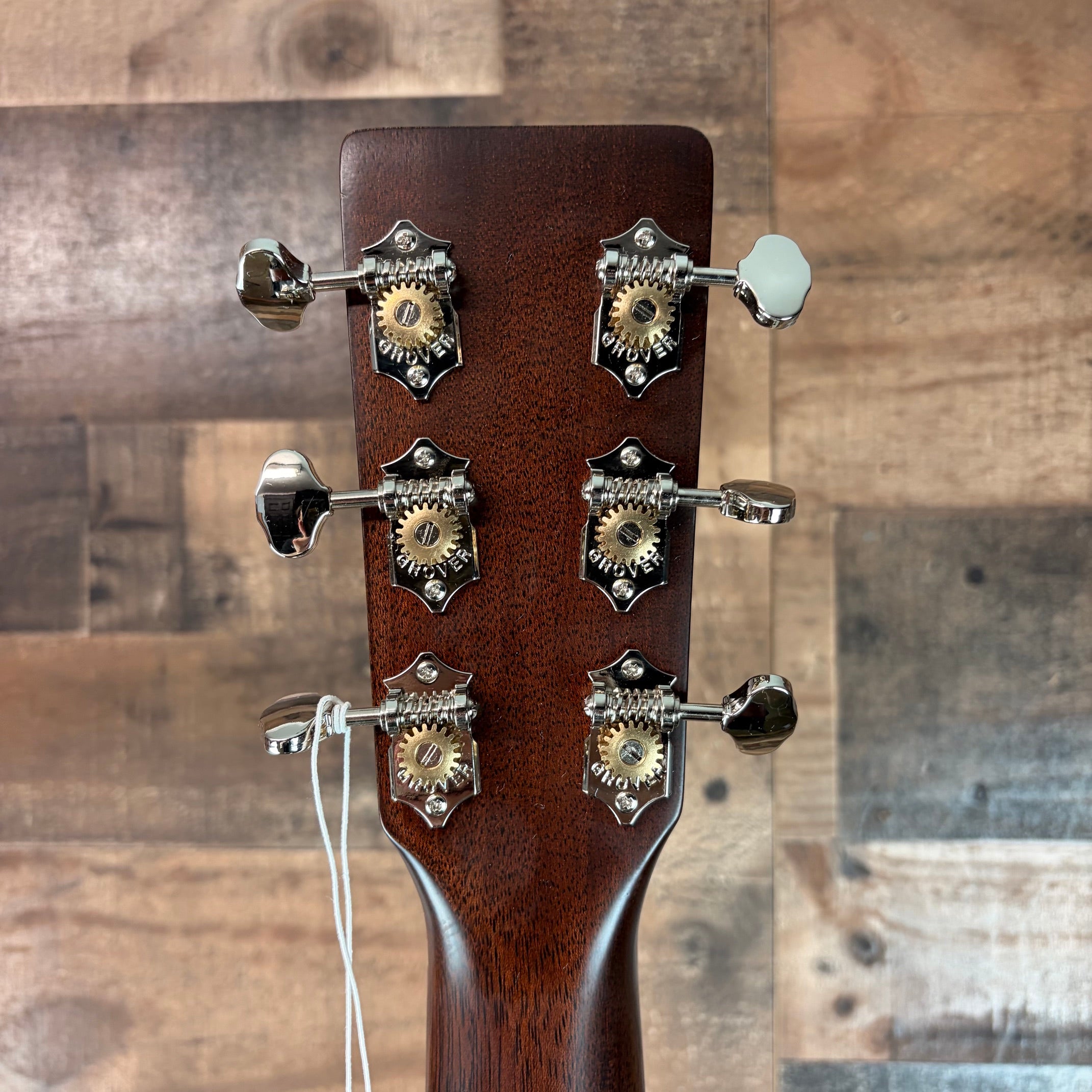 Martin 0-10E Retro Jason Isbell Natural