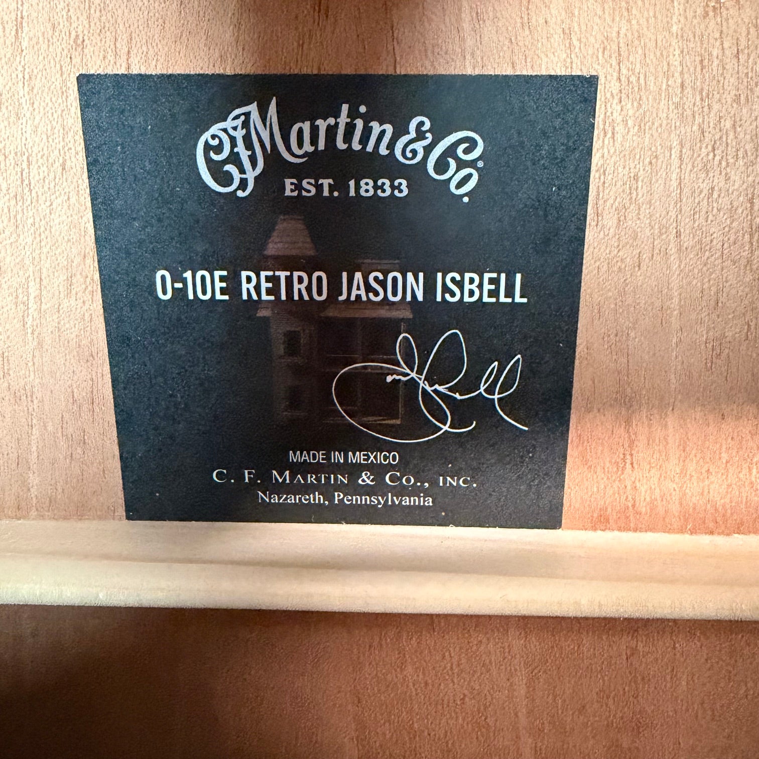 Martin 0-10E Retro Jason Isbell Natural