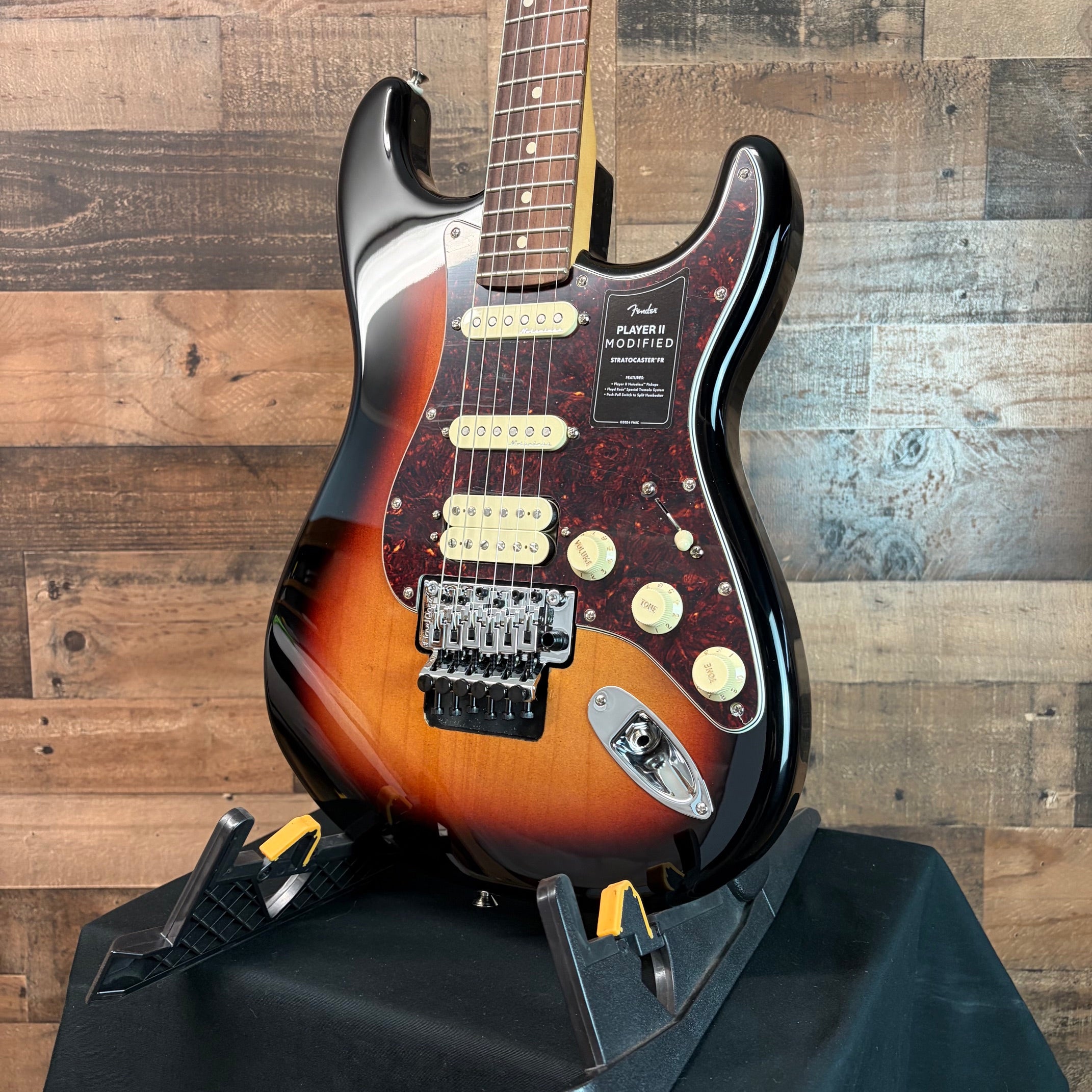 Fender Player II Modified HSS Stratocaster Floyd Rose 3-Color Sunburst