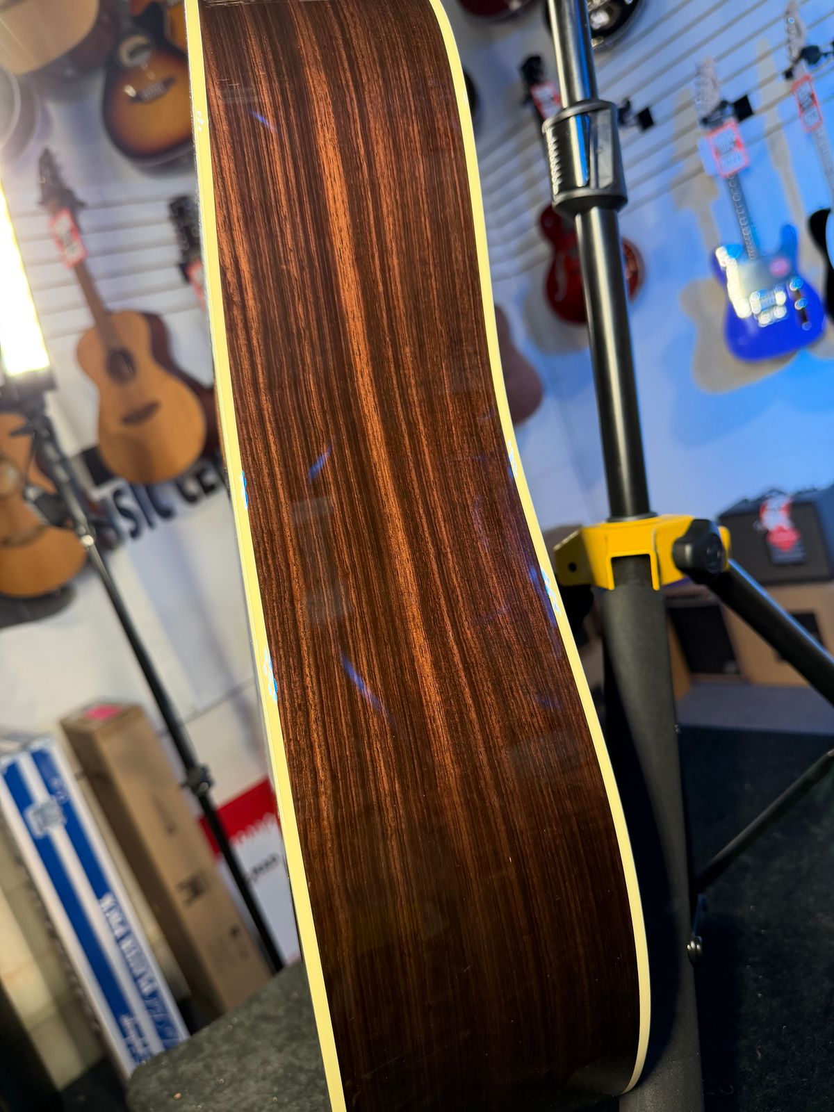 Martin Super HD-28 Left-Handed Natural