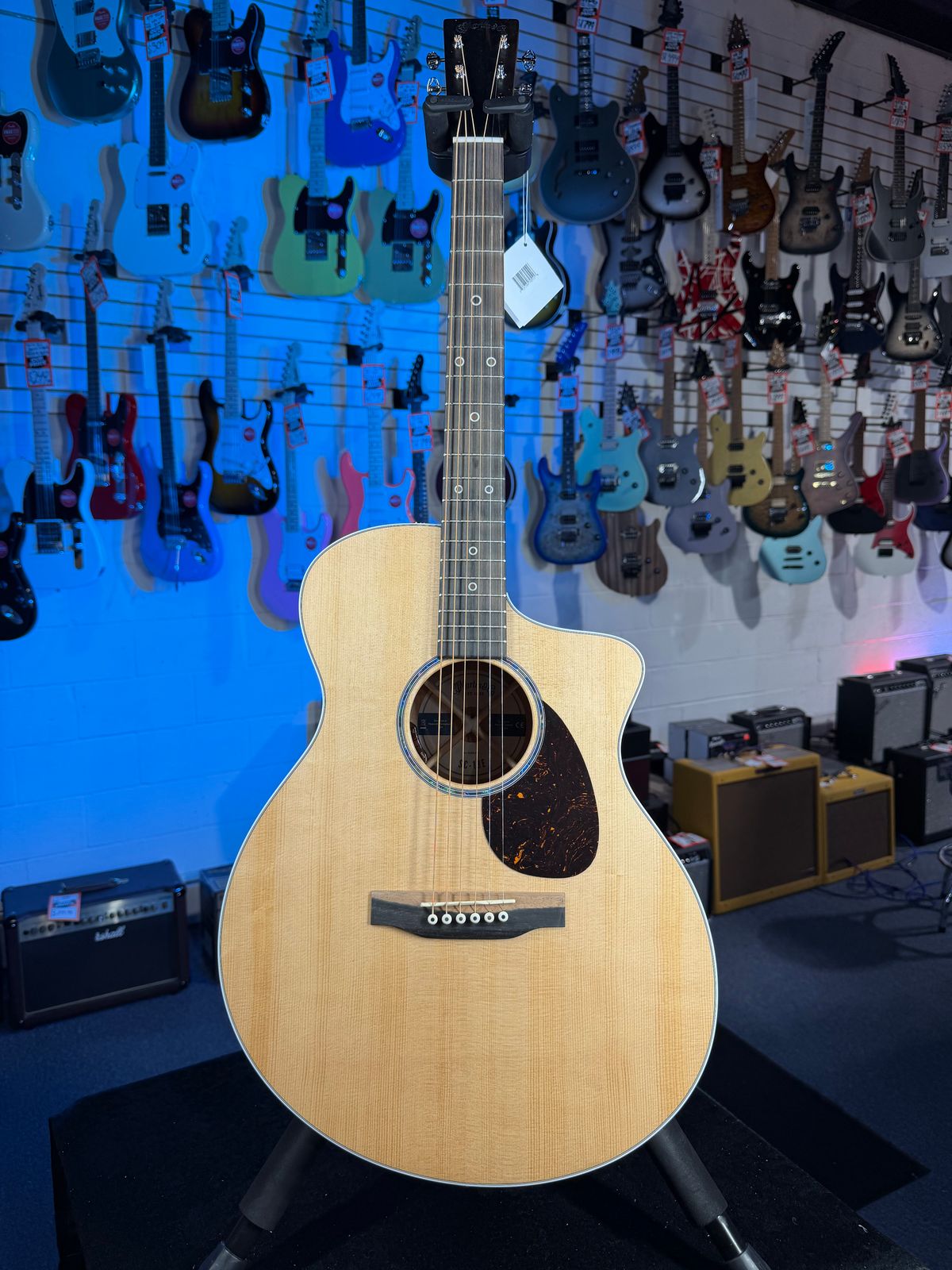 Martin Road Series SC-13E Natural