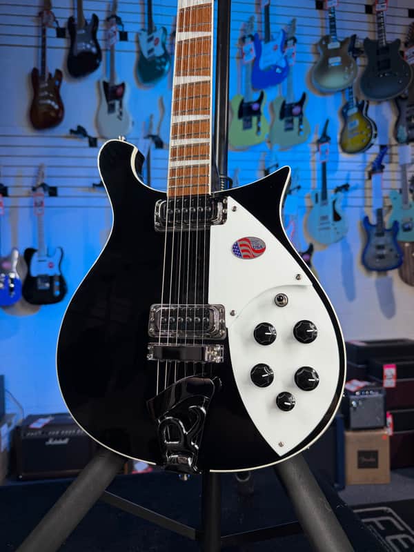 Rickenbacker 620JG Jetglo