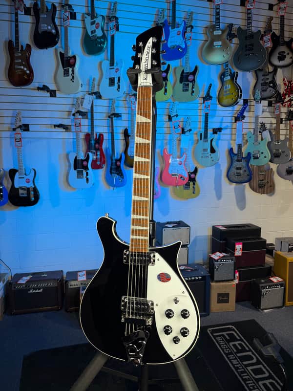 Rickenbacker 620JG Jetglo
