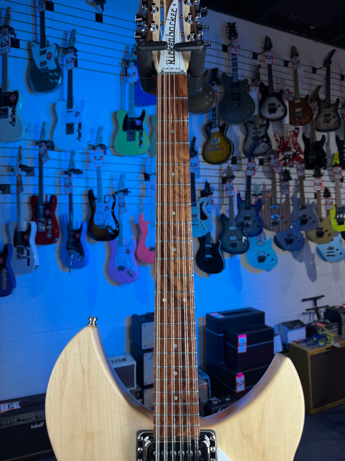 Rickenbacker 330/12 Mapleglo