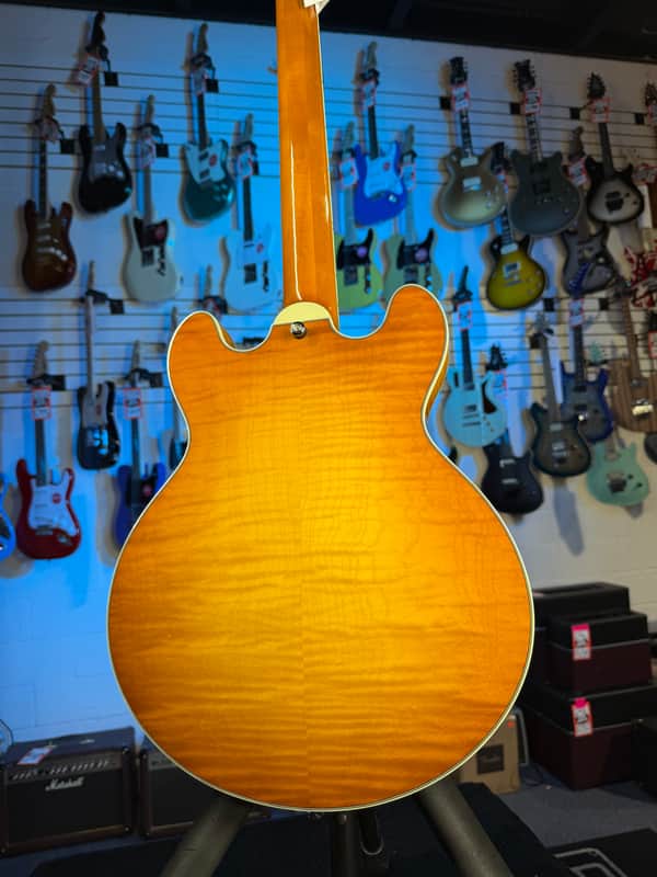 Eastman T484 Thinline Semi-Hollowbody Goldburst