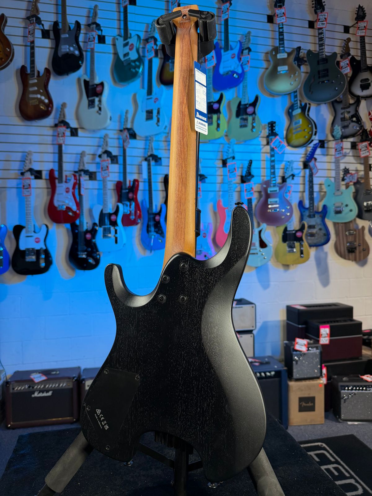 banez QX52B Weathered Black