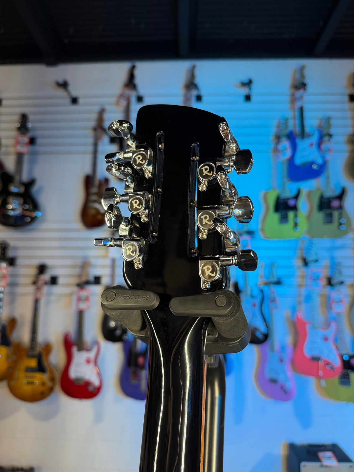 Rickenbacker 330/12 Jetglo
