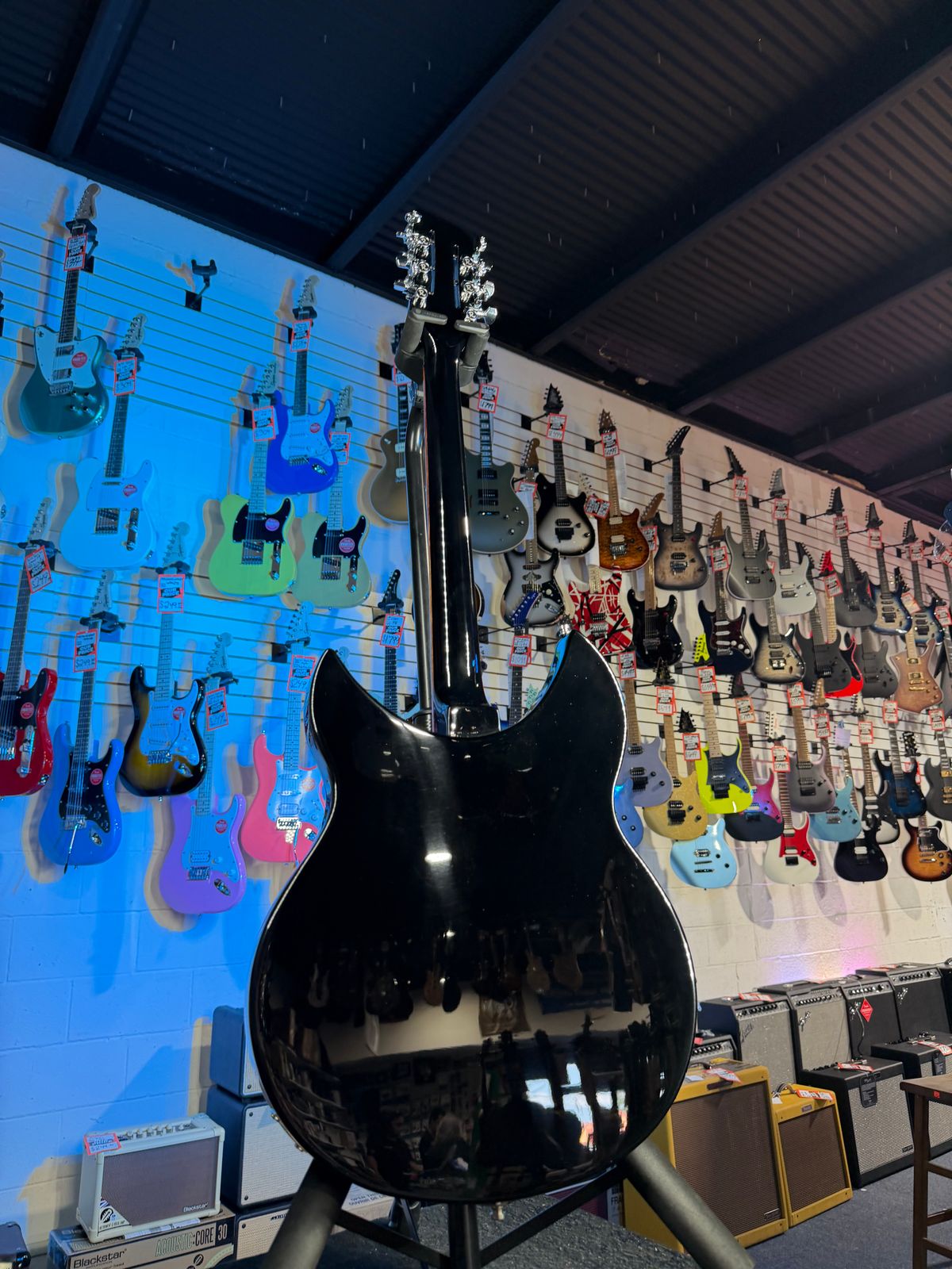 Rickenbacker 330/12 Jetglo